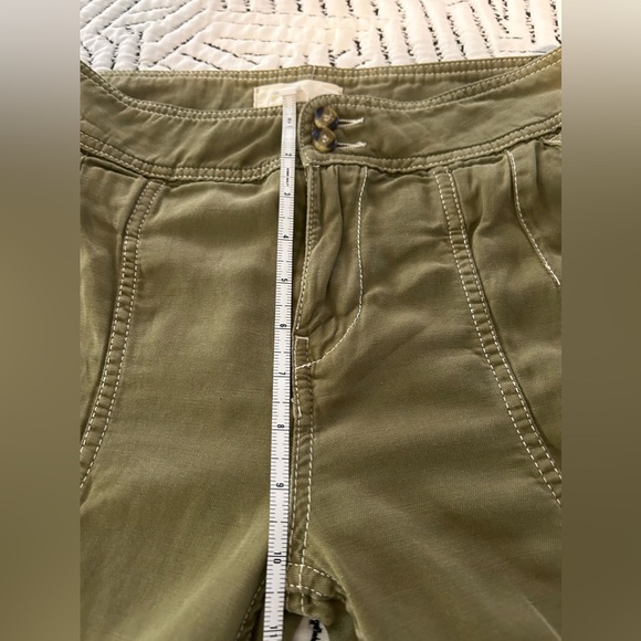 By Anthropologie Women’s Cargo Pants Size 2 - Picture 3 of 7